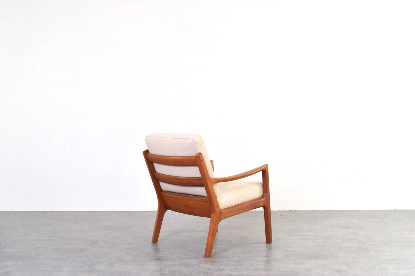 Fauteuil Senator en teck danois des années 50 par Ole Wanscher pour Cado, 1960