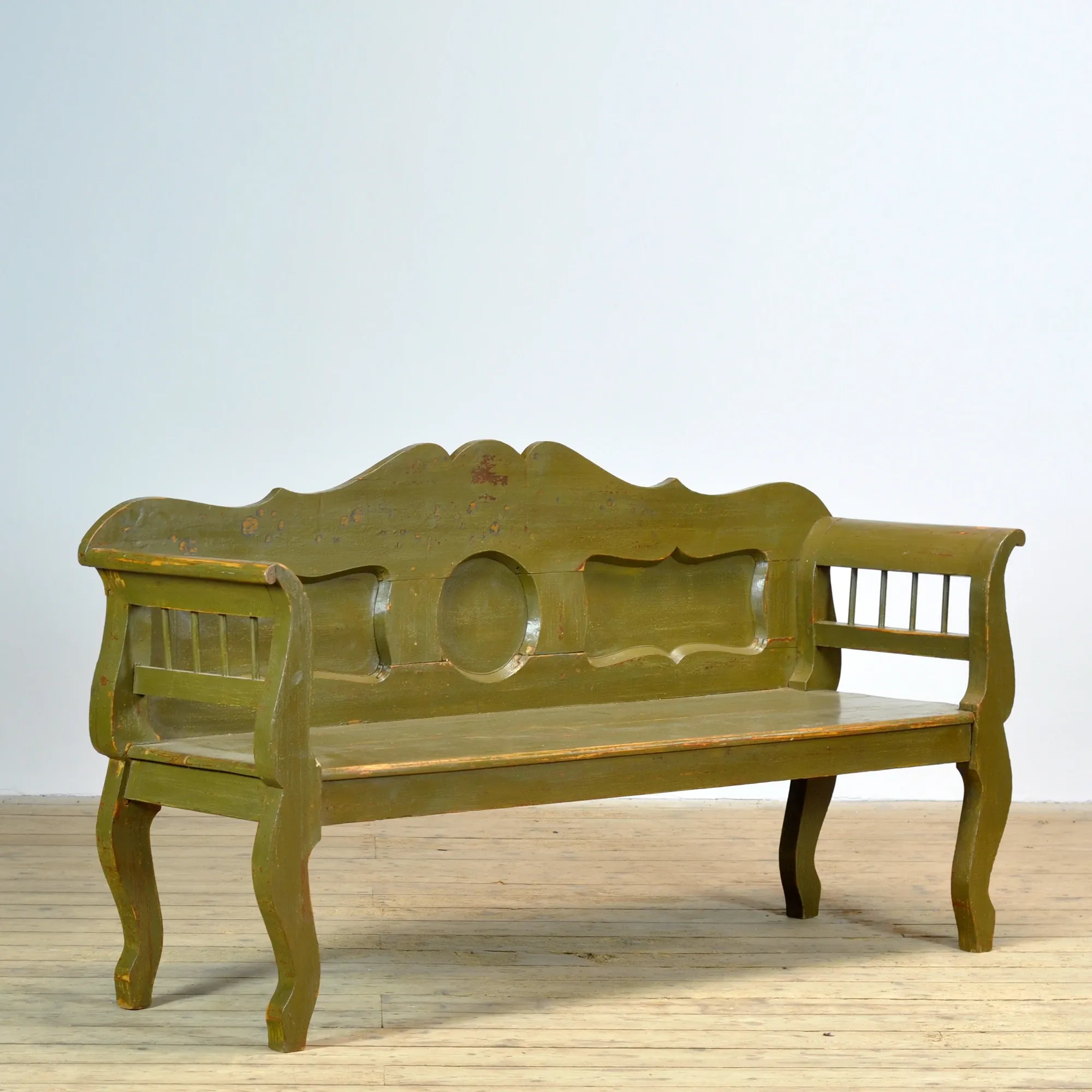 Antique pine bench, 1900s