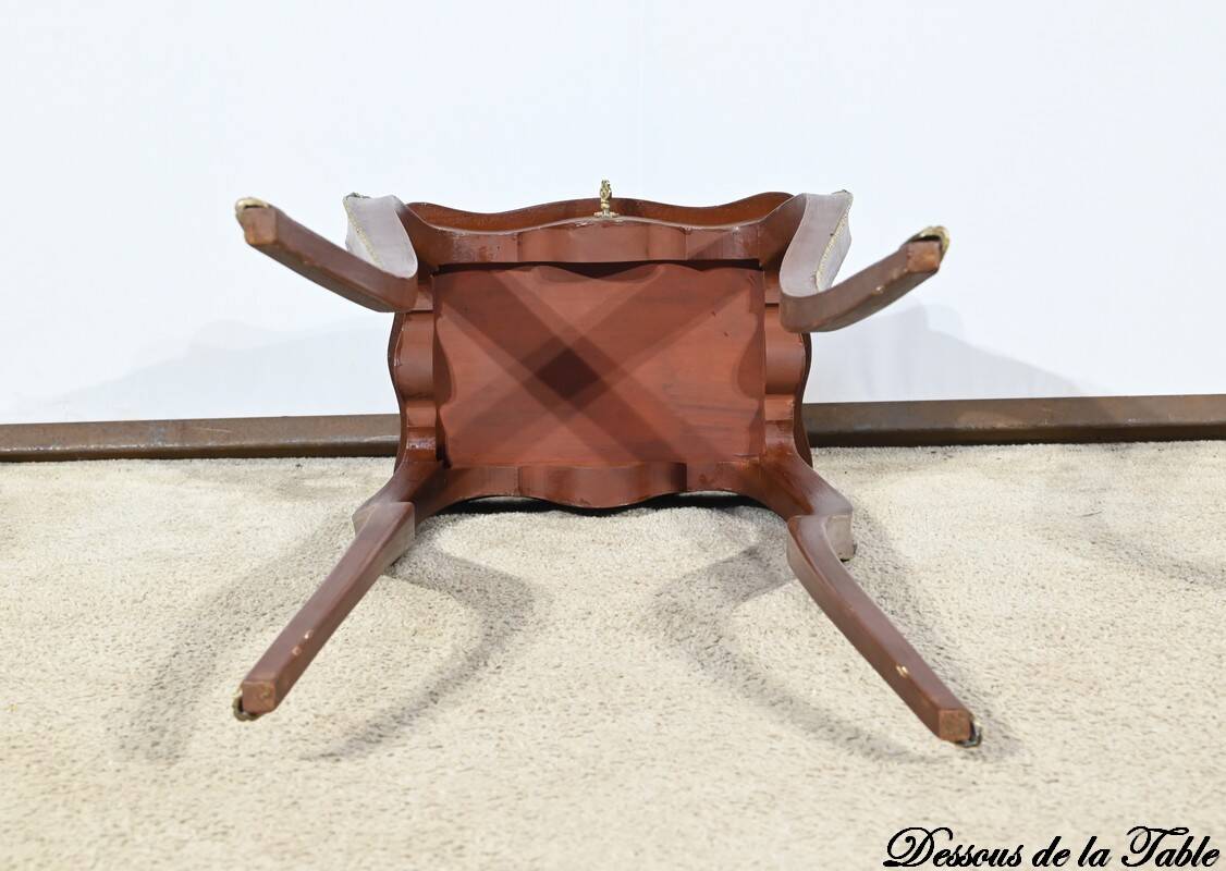 Small Table in Lacquered Wood, Louis XV Style – Late 19th Century