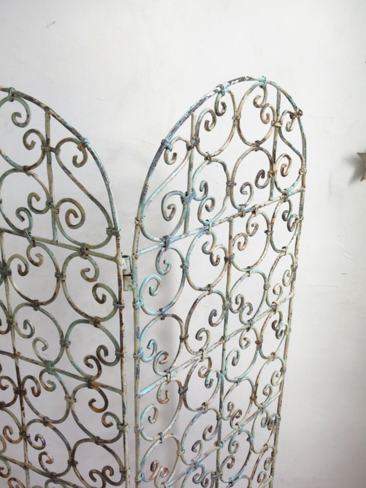 Wrought iron screen