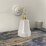 Wall lamp in white opaline and ceramic