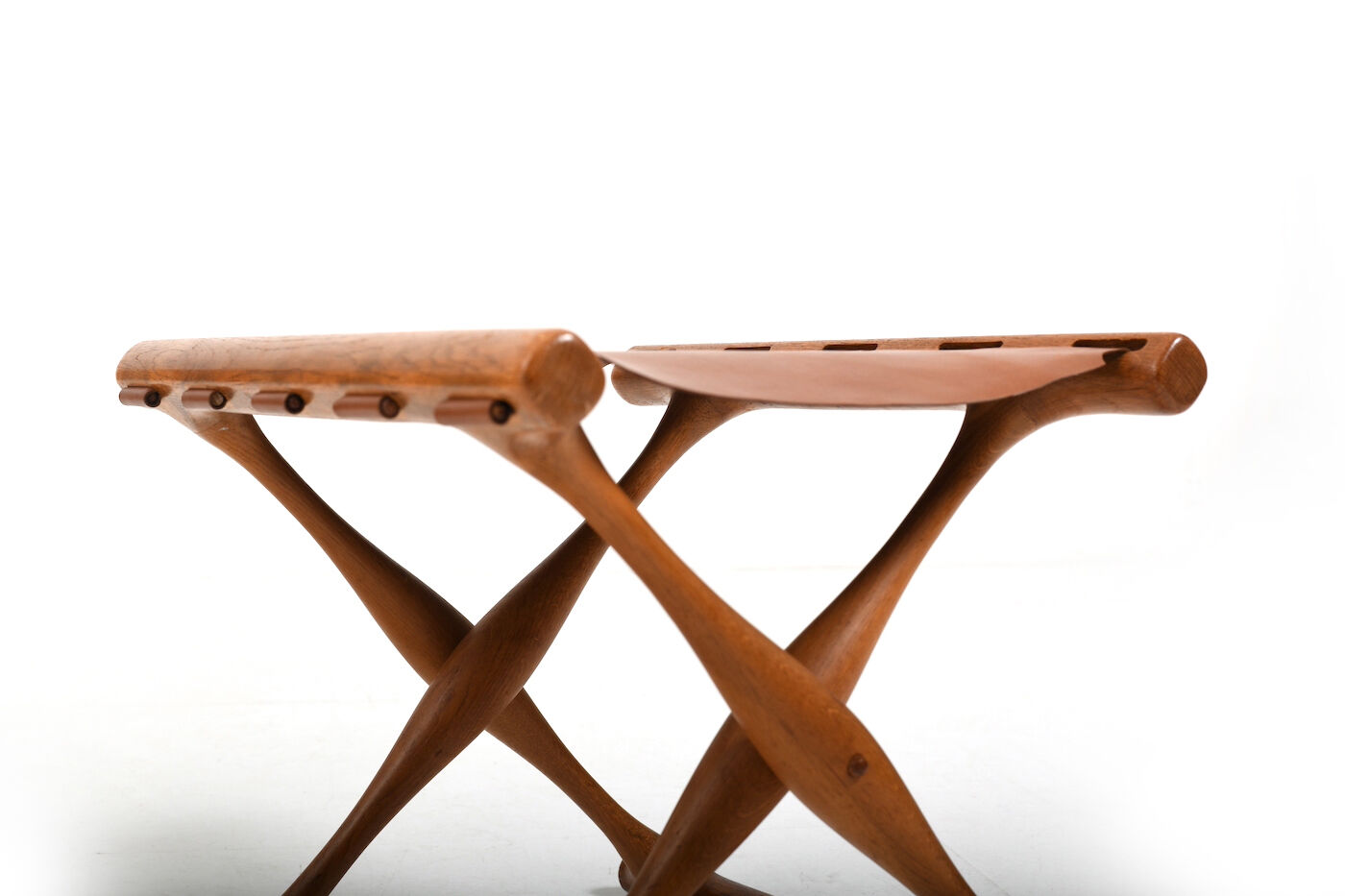 Poul Hundevad Oak Guldhøj Folding Stool Model PH-41 1960s