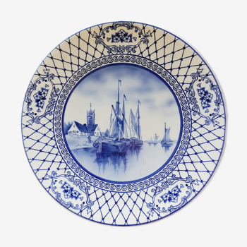 Delft boat décor dish