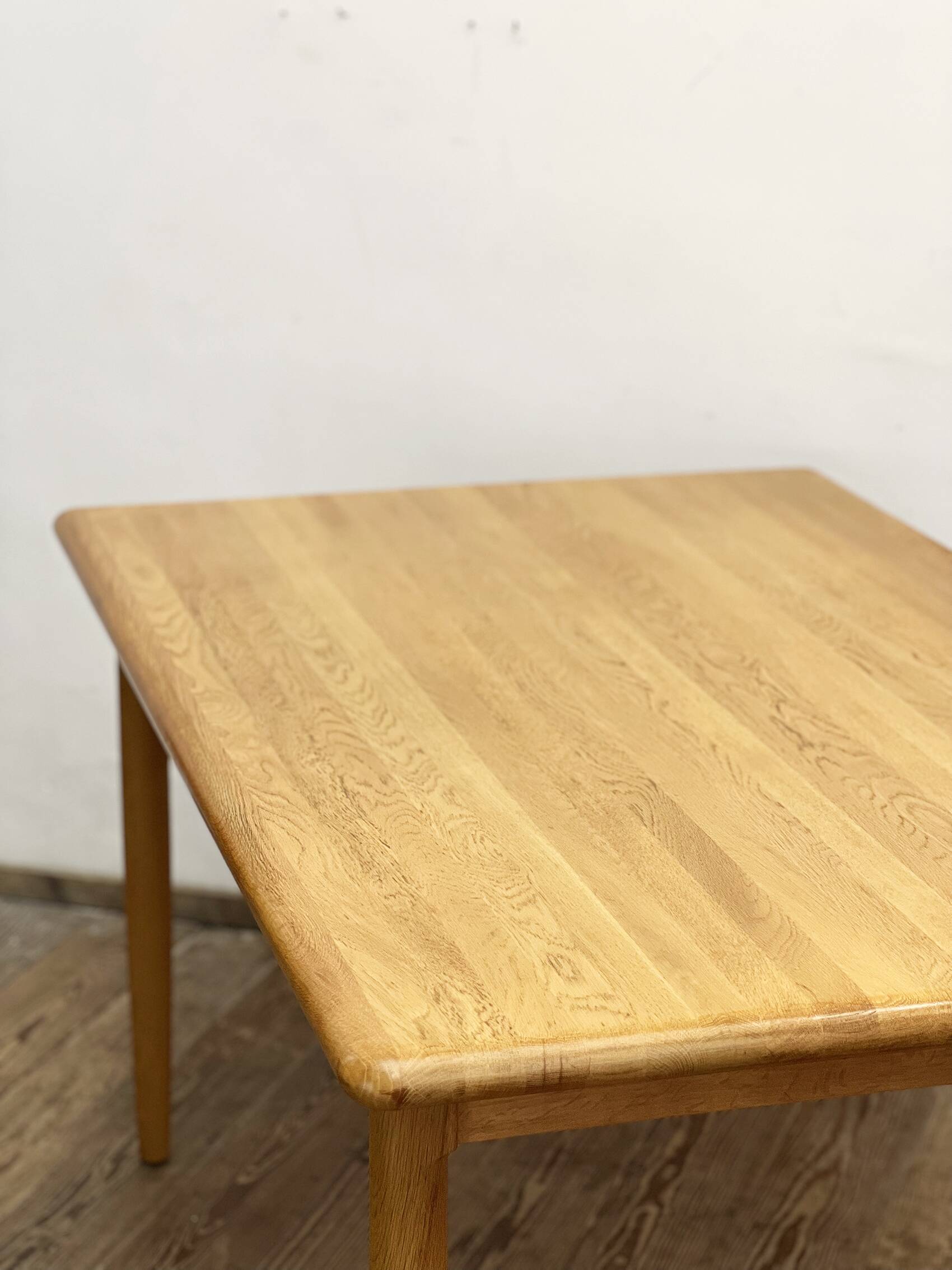 Mid century modern oak wood dining table, Danish Design, 1960s, Denmark