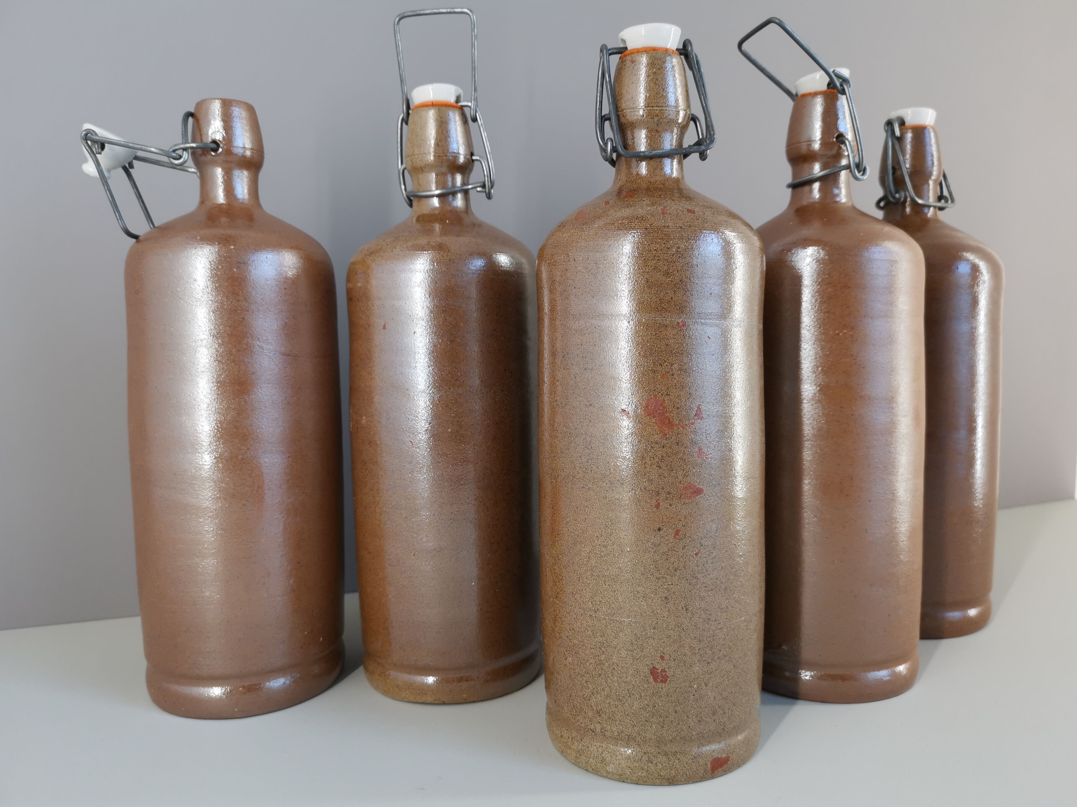 Bonny sandstone bottles