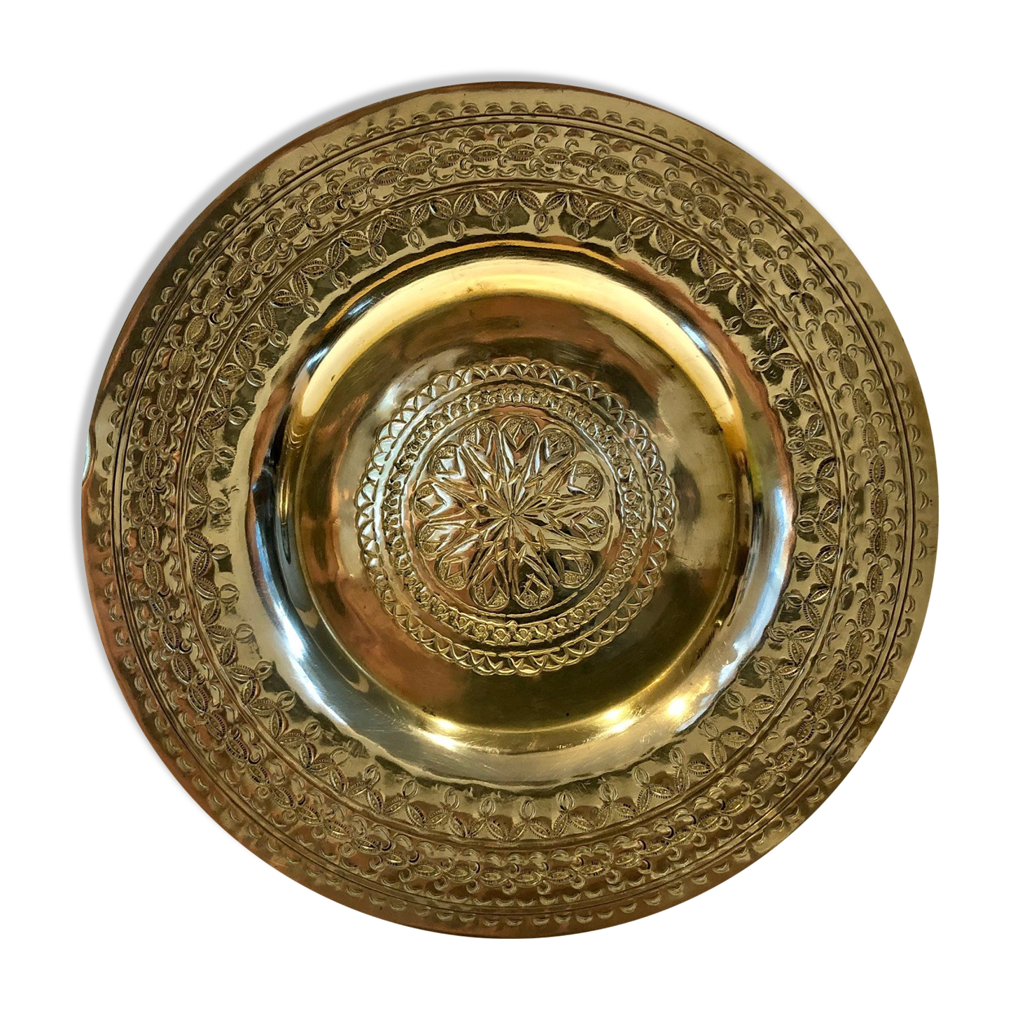 Handmade oriental yellow copper tray