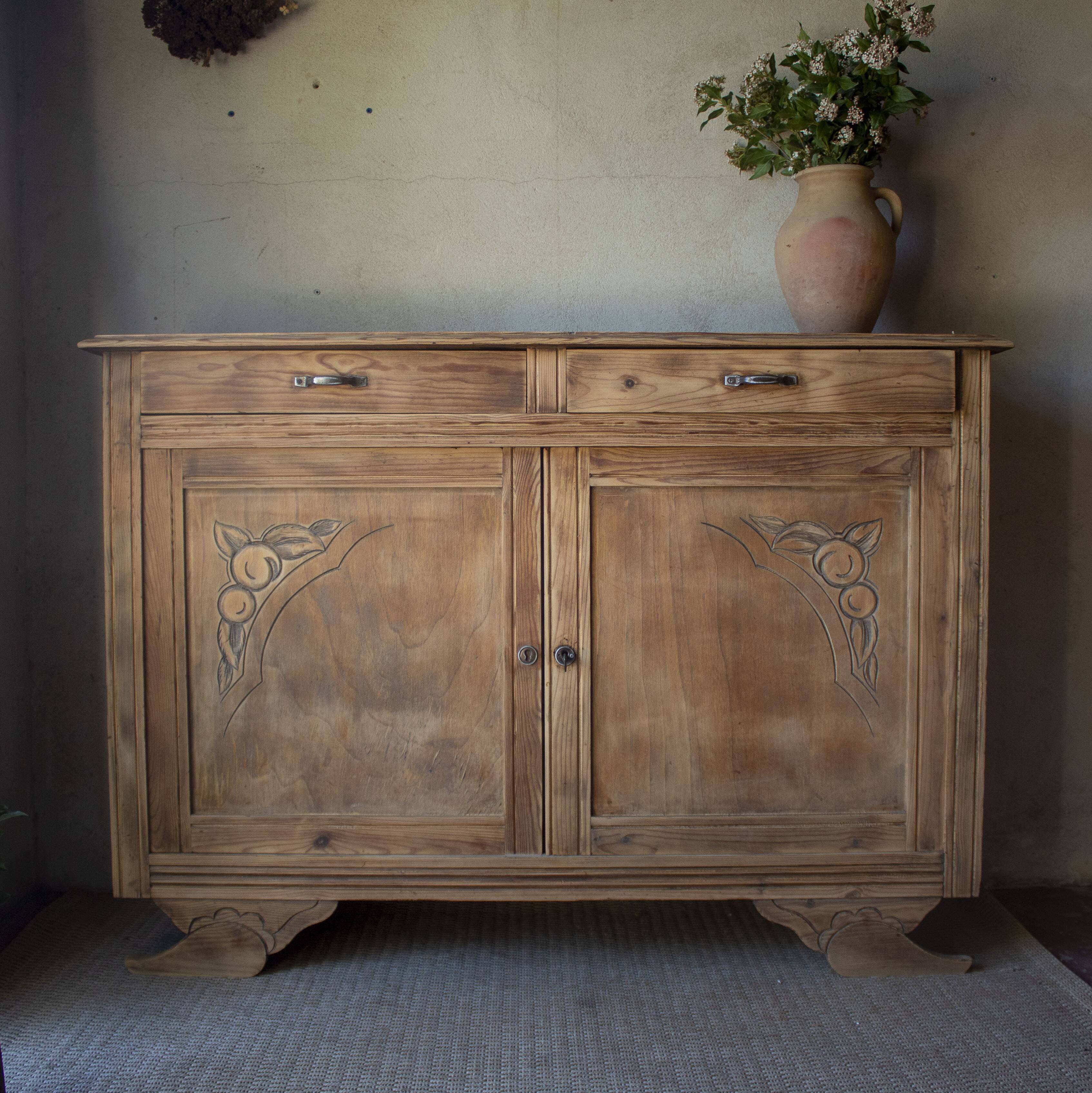 Art Deco buffet in solid wood