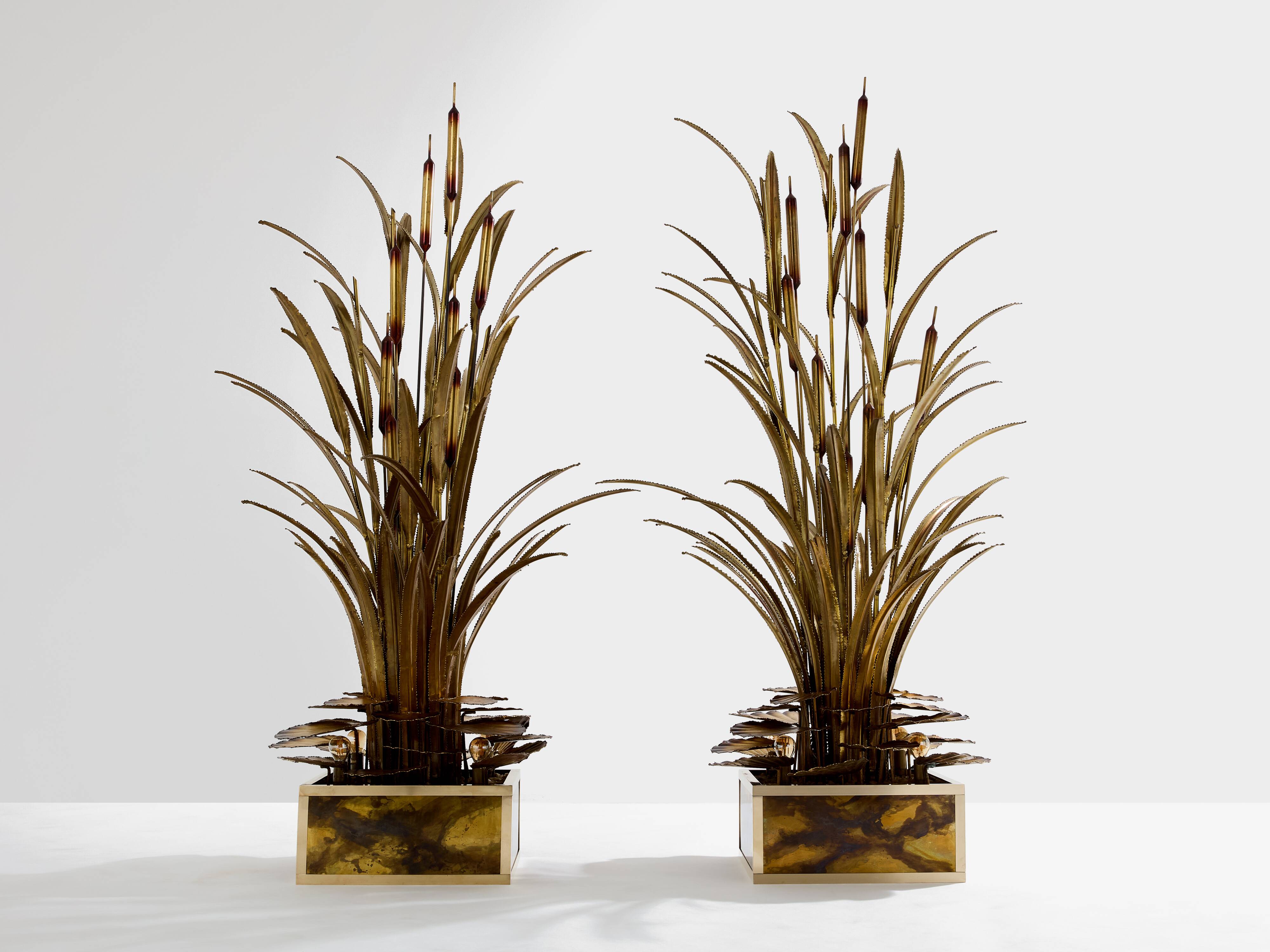 Pair of Maison Jansen brass floor lamps with reeds and water lilies, 1970s