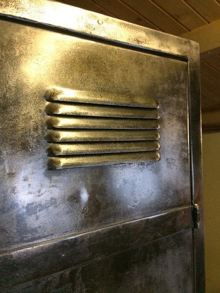 Industrial wardrobe 1940