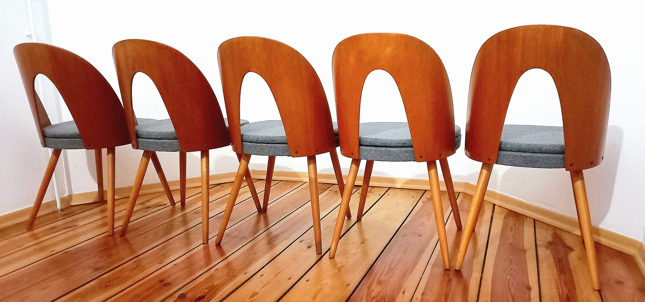 Set of five chairs, design. A. Suman, Tatra Nabytok, Czechoslovakia, 60s