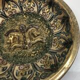 Plat en céramique de Nimy par Georges Destrebecq