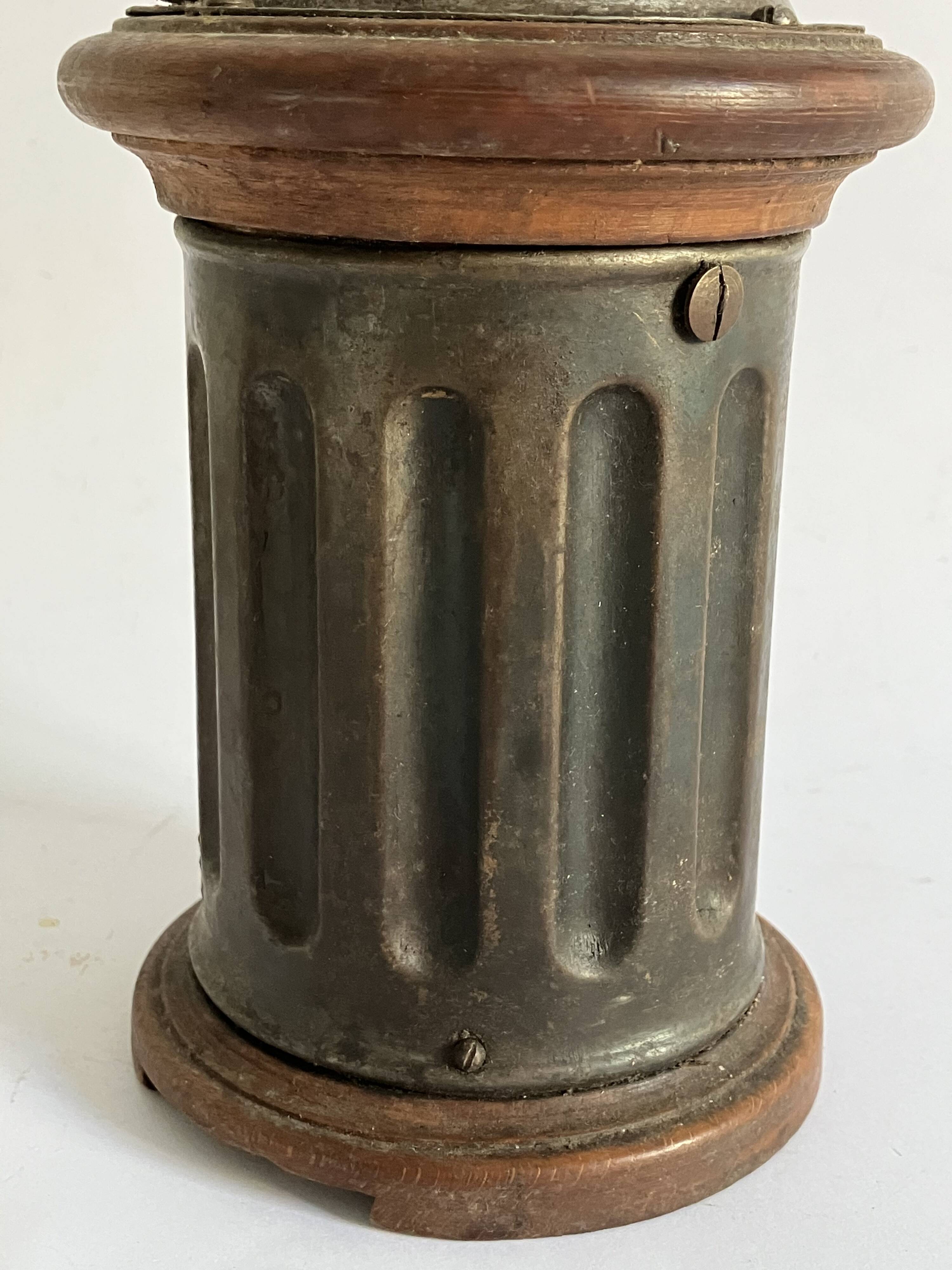 Old Peugeot Frères coffee grinder - Model G