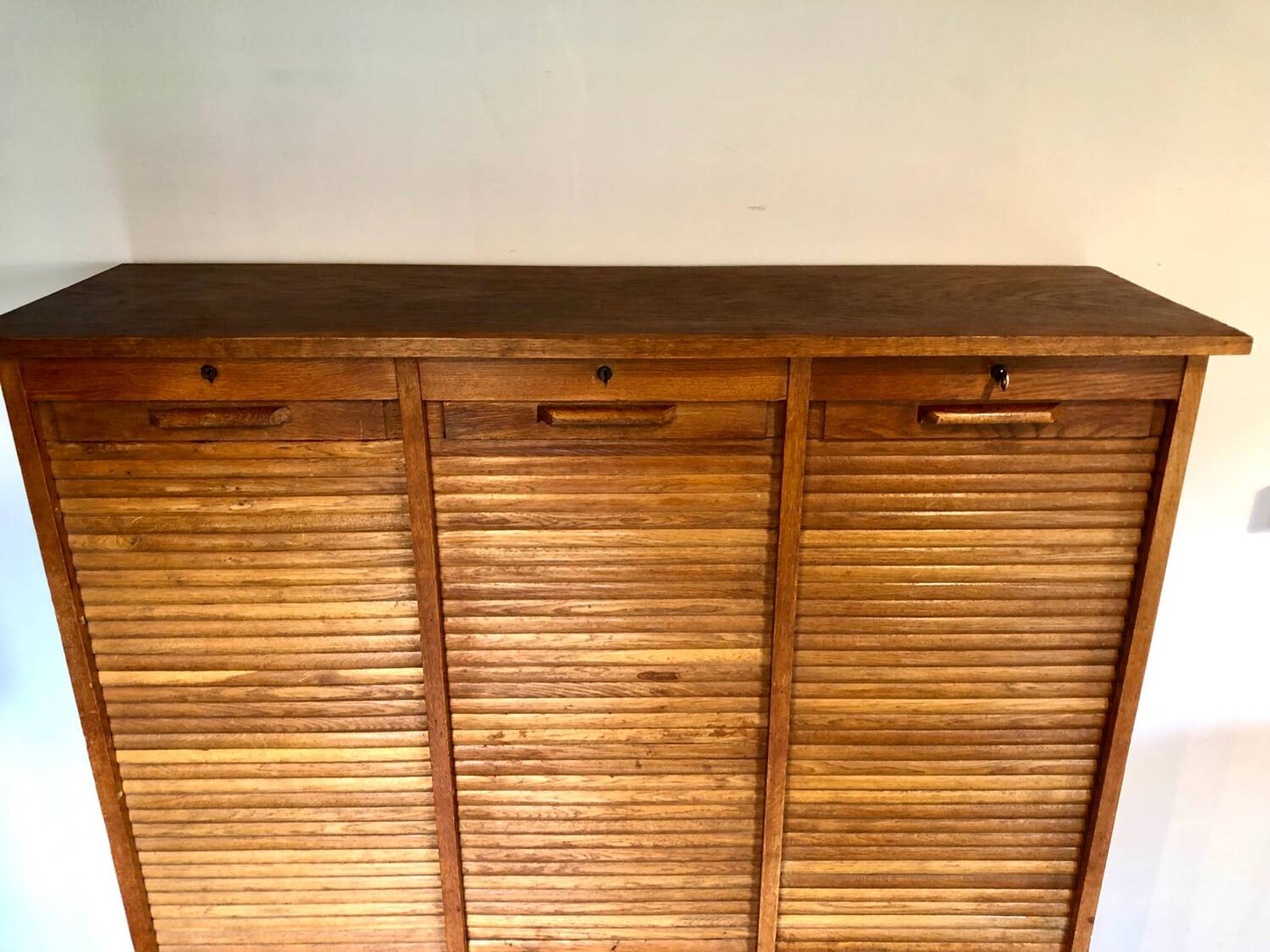 Triple curtain binder