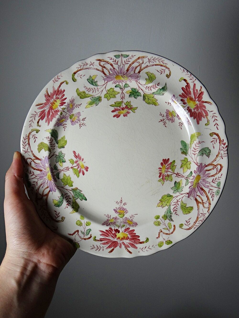 4 antique dessert plates Longchamp Daisies ironstone polychrome