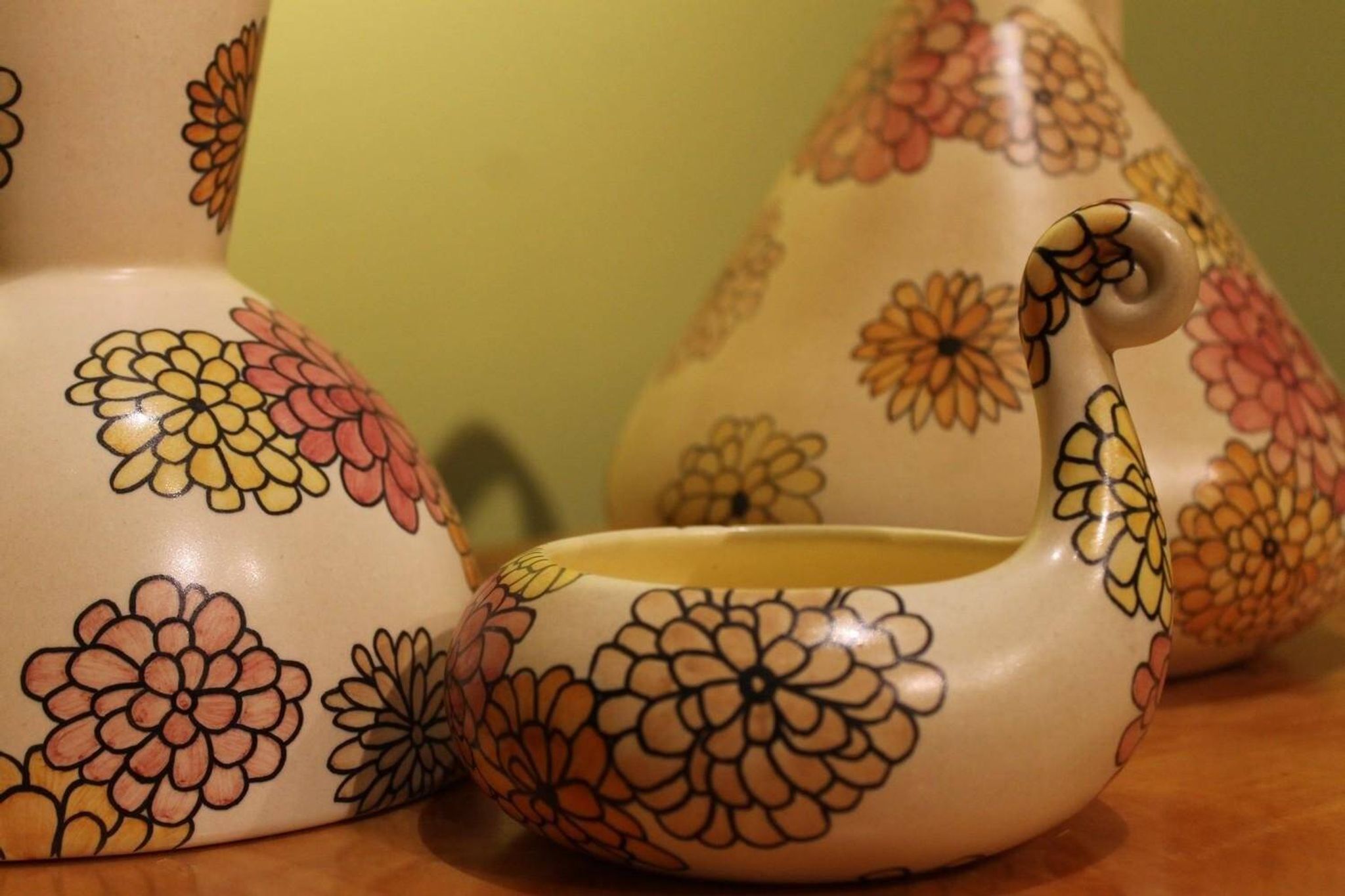 Italian Art Deco Ceramic Jug, Pitcher and Tray Set with Floral Patterns from Lenci, 1930s, Set of 3