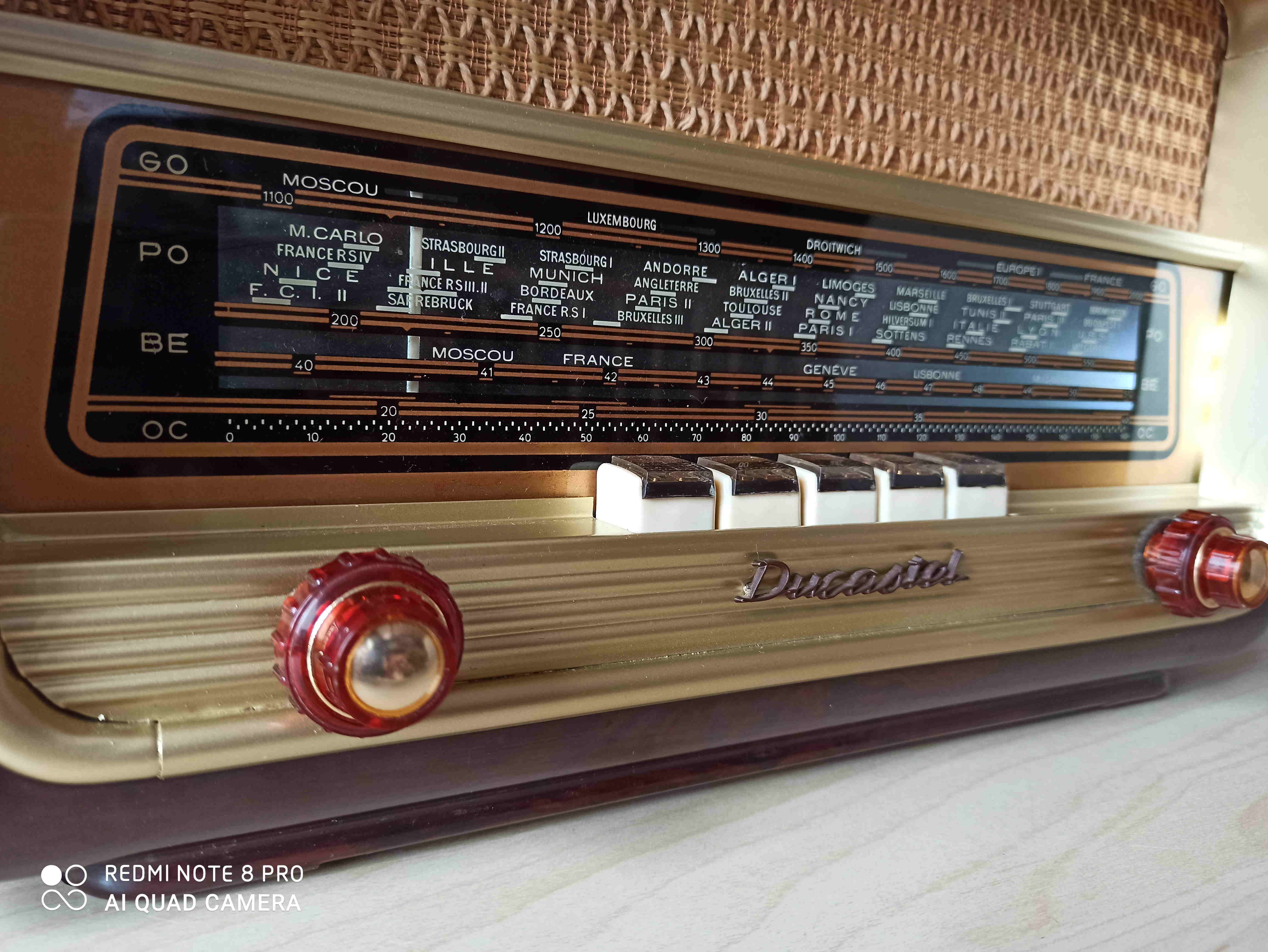 Ducastel radio station - Favorite model (1957) - Bluetooth compatible