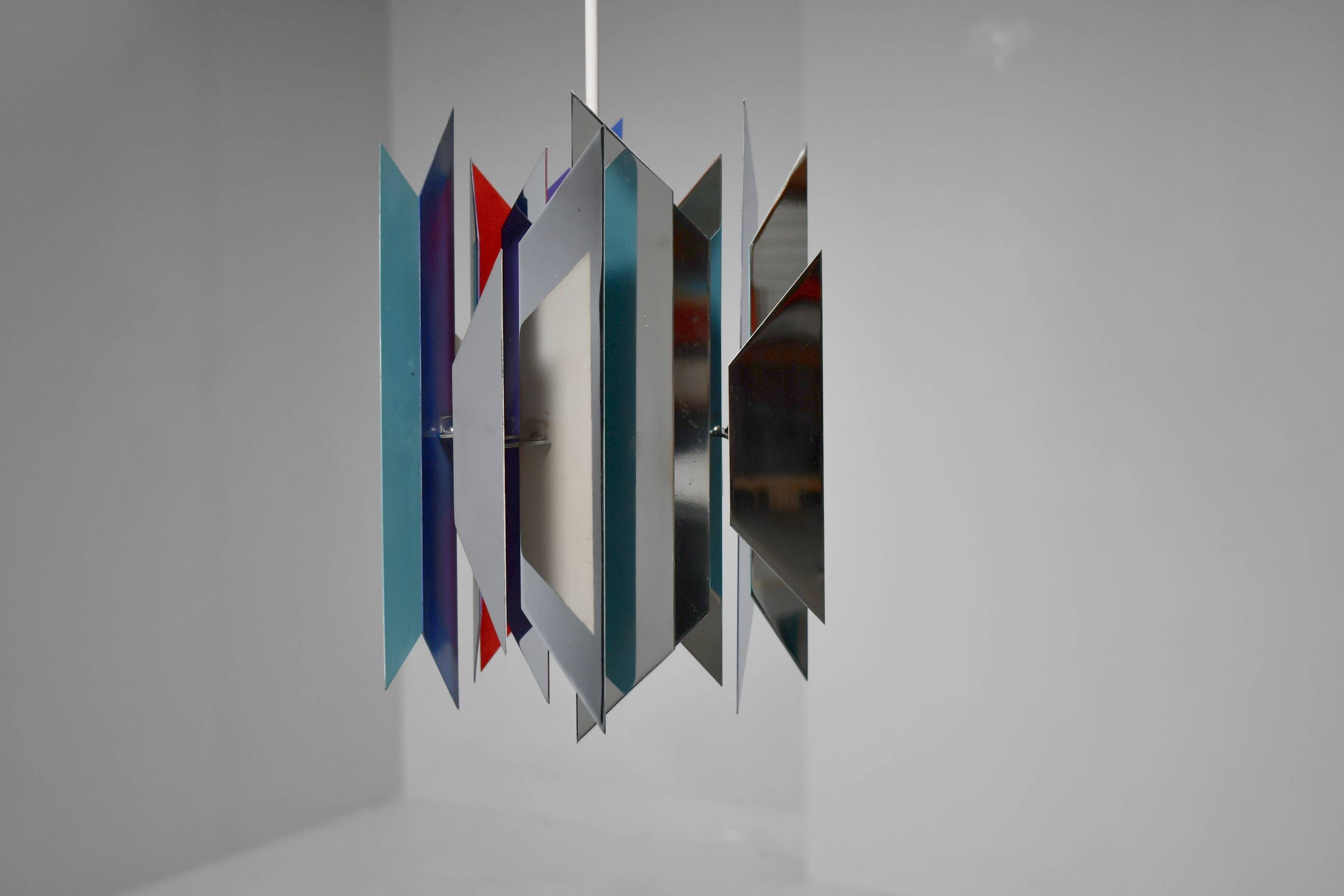 Tivoli Divan-2 Pendant. Simon Henningsen for Lyfa, 1962. (brs)