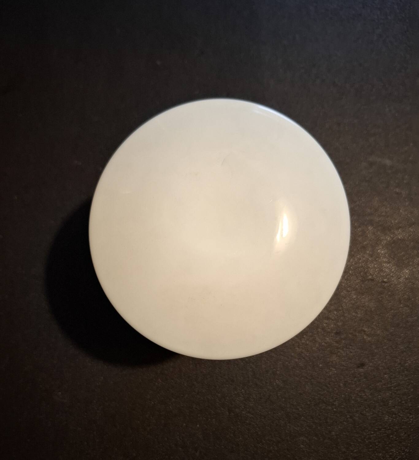 Artisanal opaline vase