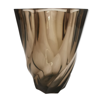 Vase en verre fumé années 70