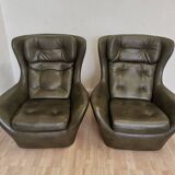 Vintage Dark Green Leather Lounge Armchair: 1970s Scandinavian Style