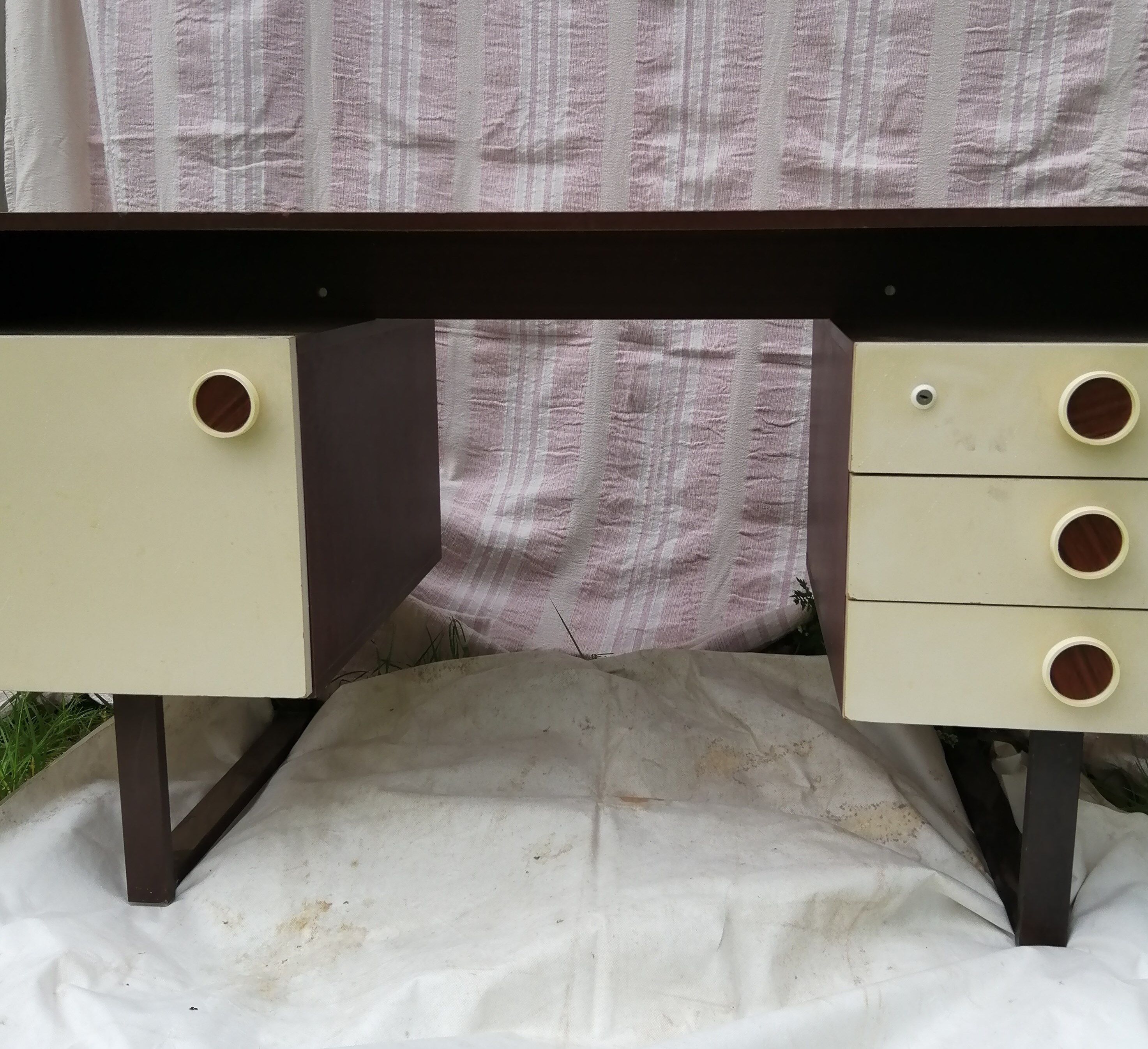 Vintage desk 70s