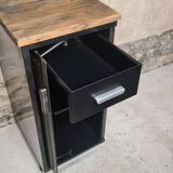 Armoire industrielle