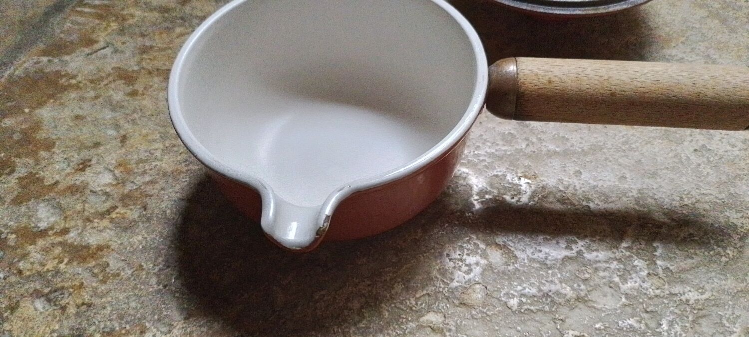 Le Creuset pan
