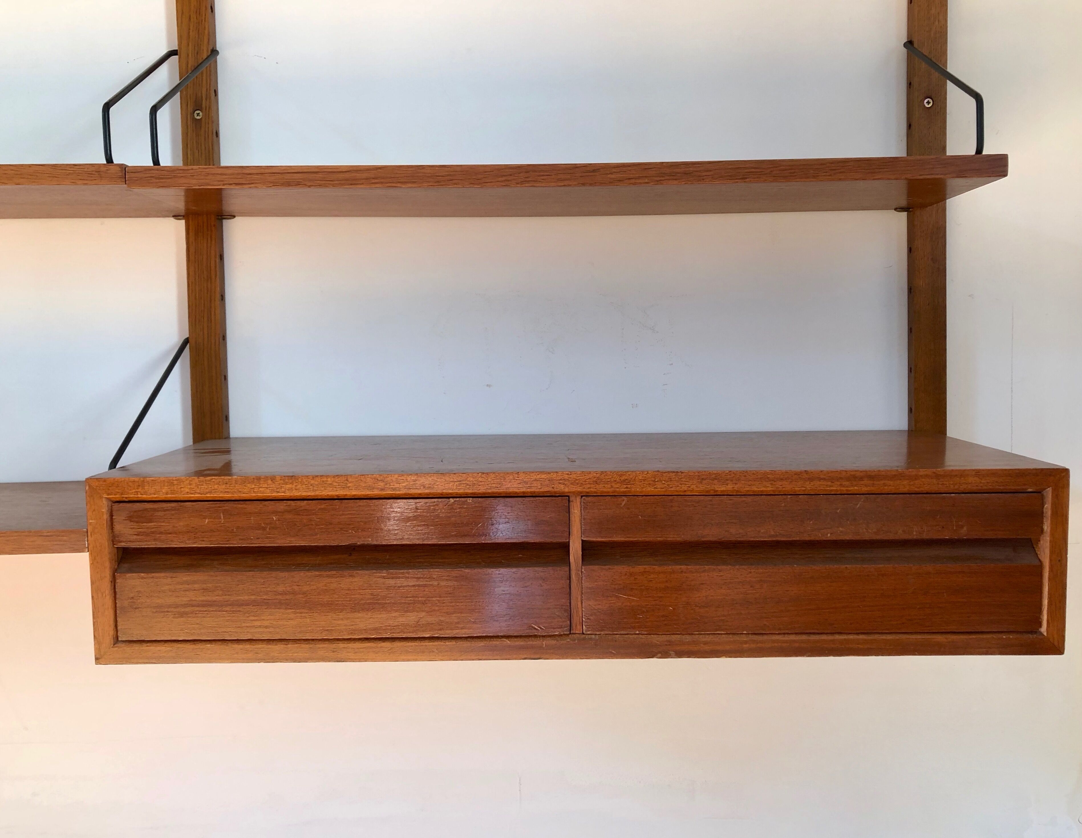 Scandinavian teak wall system "Royal system" Poul Cadovius