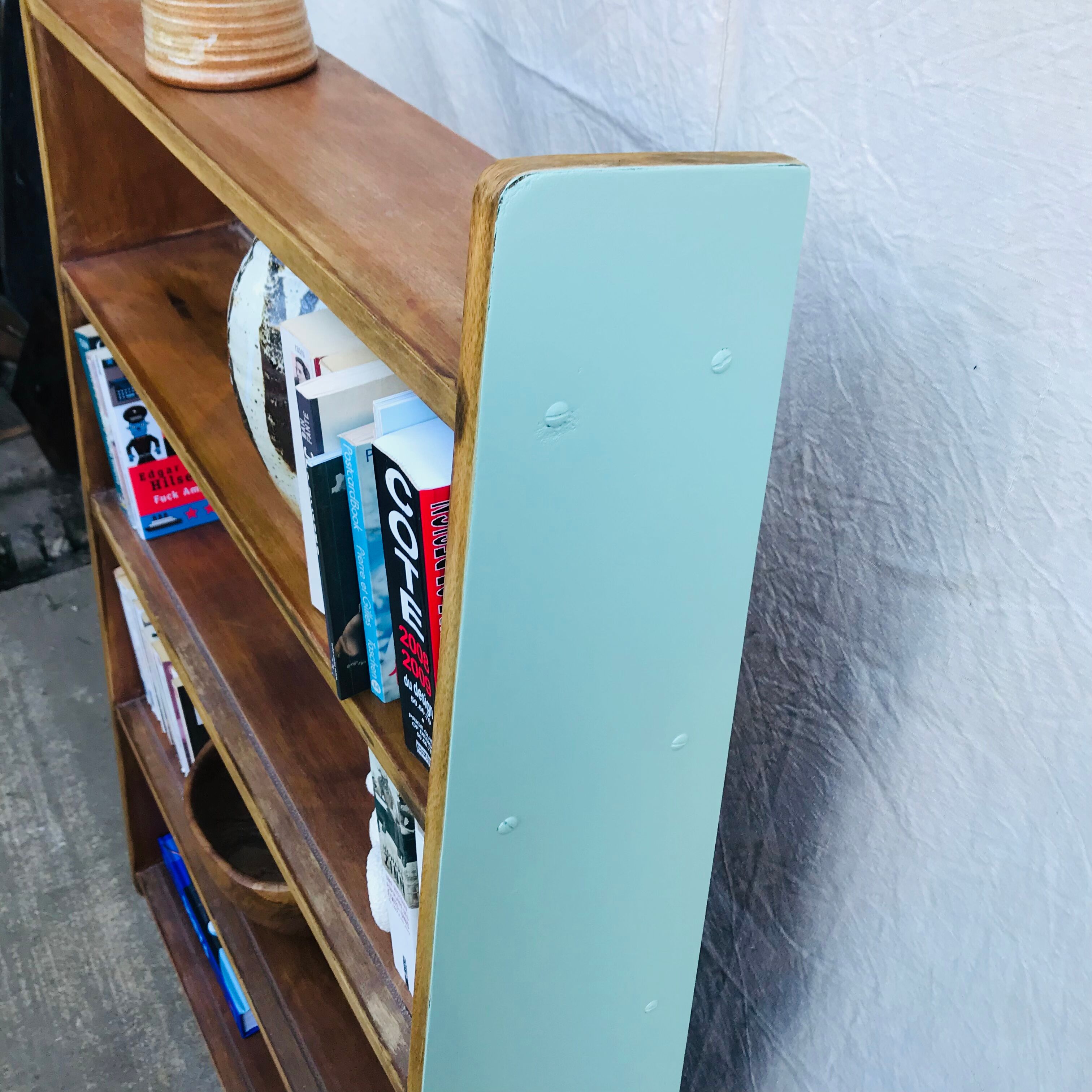 Vintage shelf 1960 profile aircraft wings