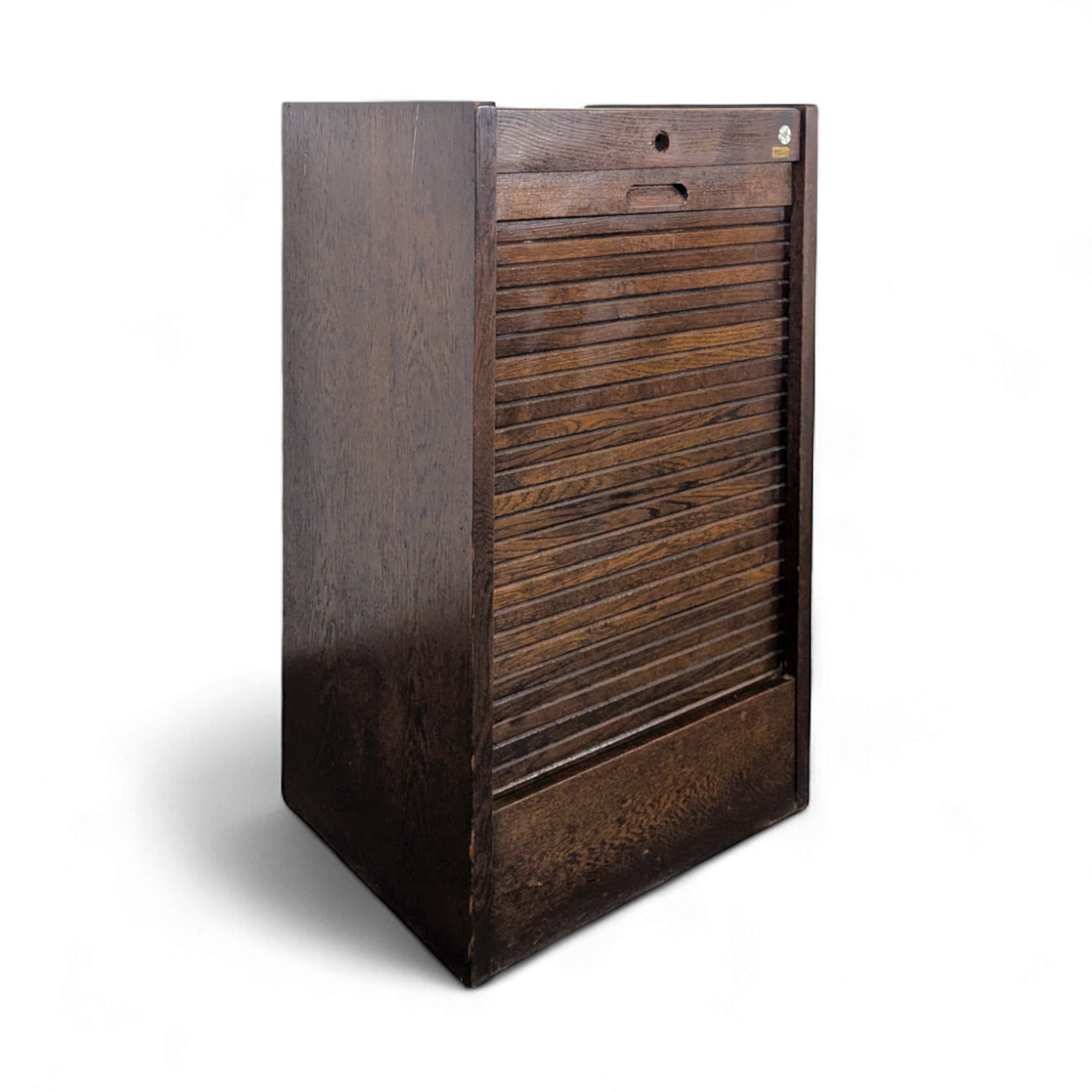 Filing cabinet or roller shutter cabinet