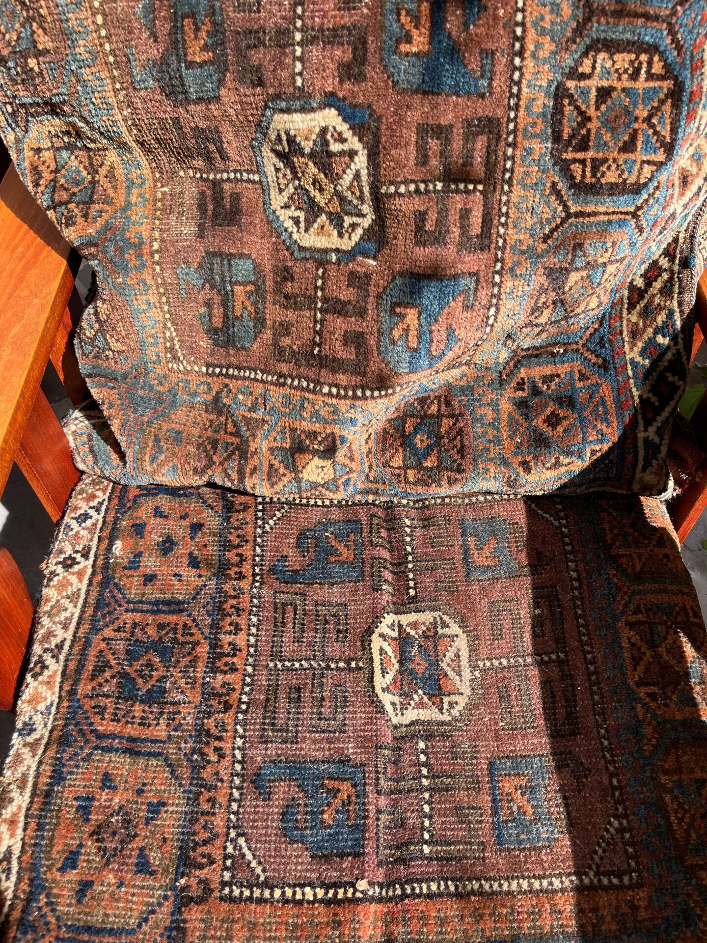 2 Armchairs with 2 Persian cushions