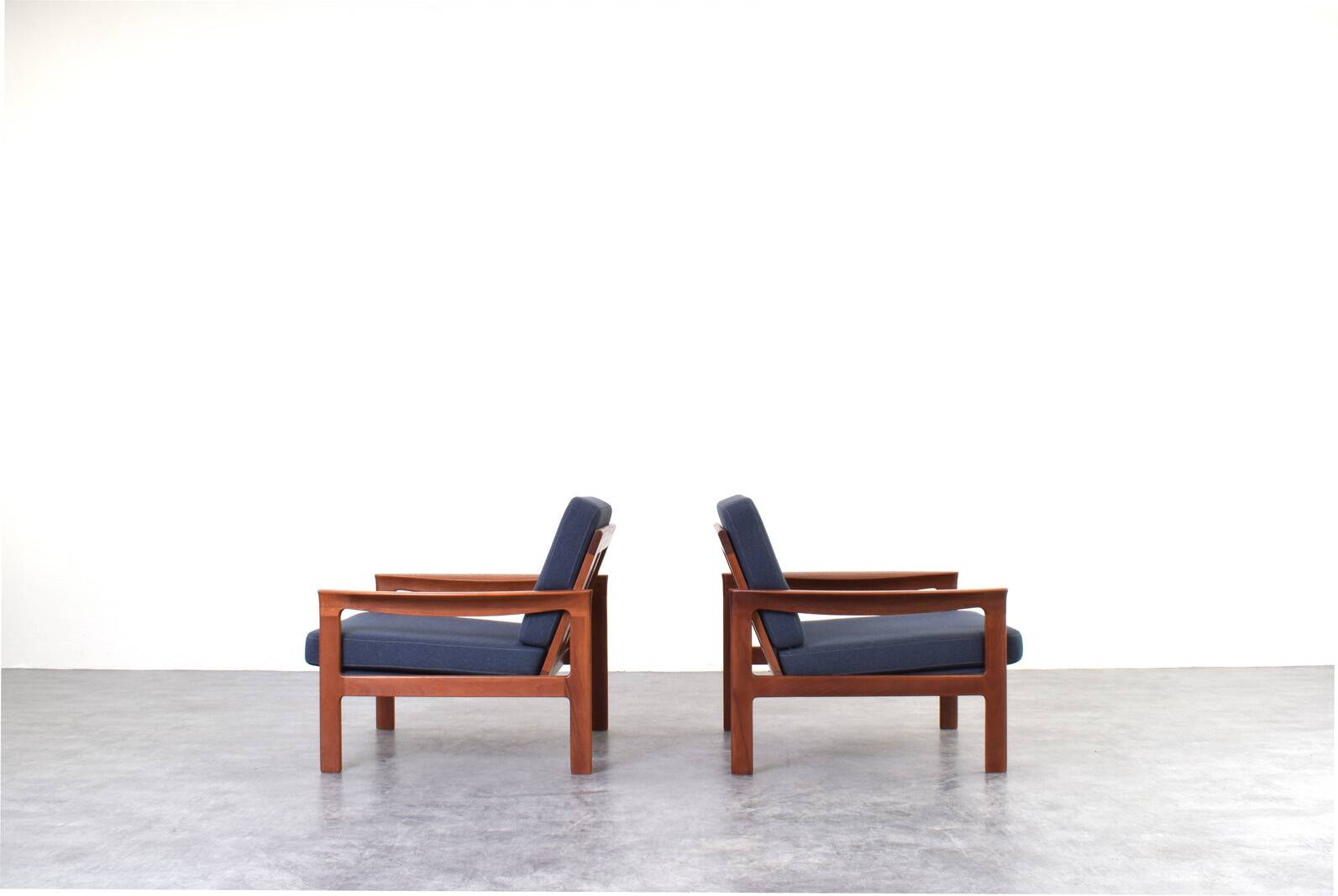 Mid-Century Danish Teak Lounge Chairs by Arne Vodder for Komfort, 1960s, Se