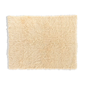 Pure merino wool rug shaggy handmade 166 x 191 cm