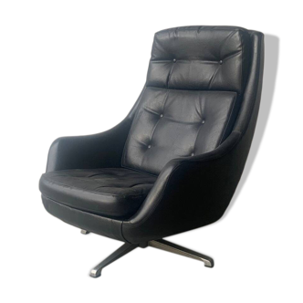 Mid century modern Danish lounge chair by Kanari (price is for 1 chair)