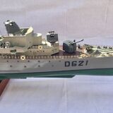 Model of boat surcouf wing escort