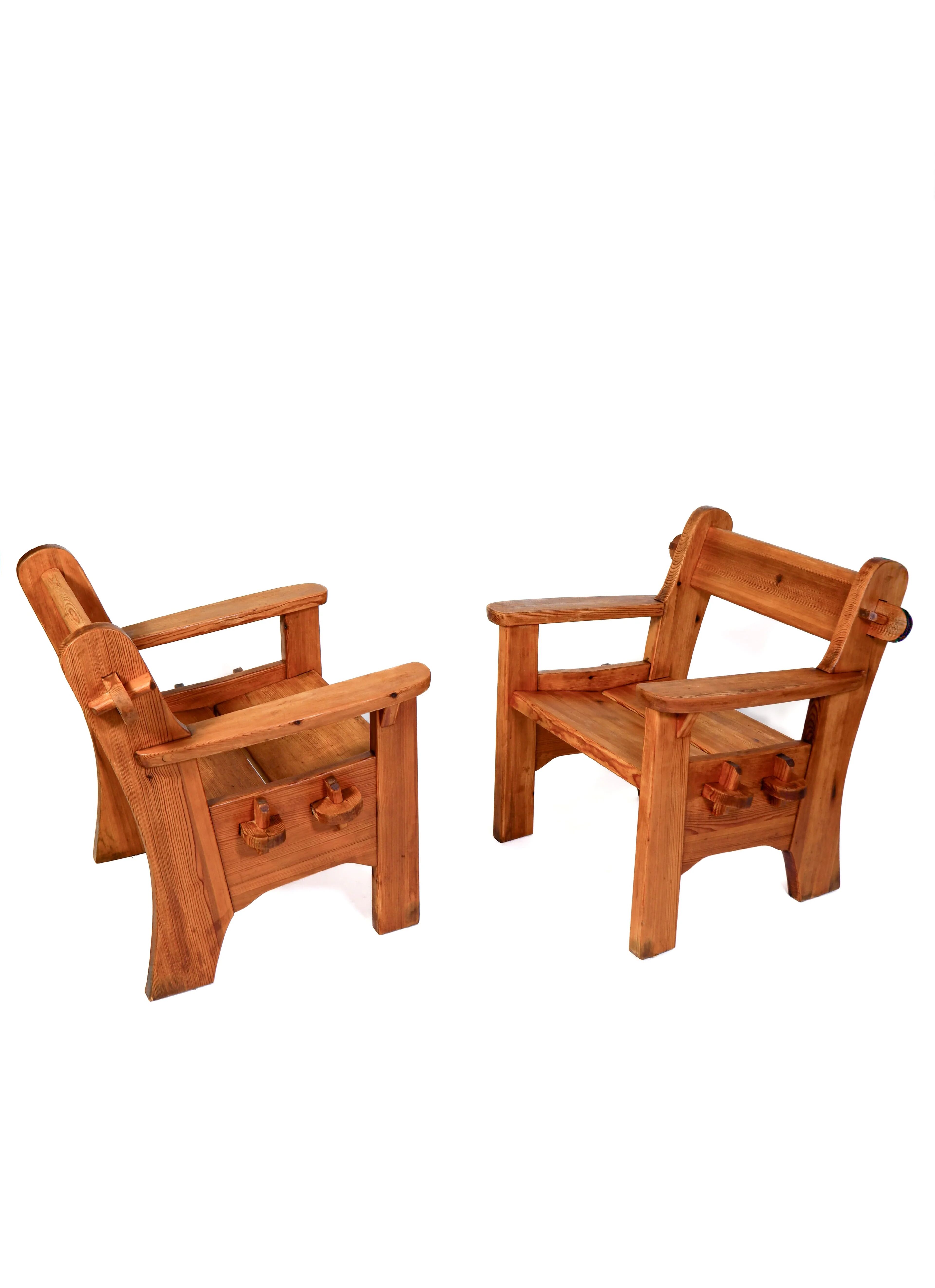 David Rosèn, pair of Berga armchairs for Nordiska Kompaniet, 1944.