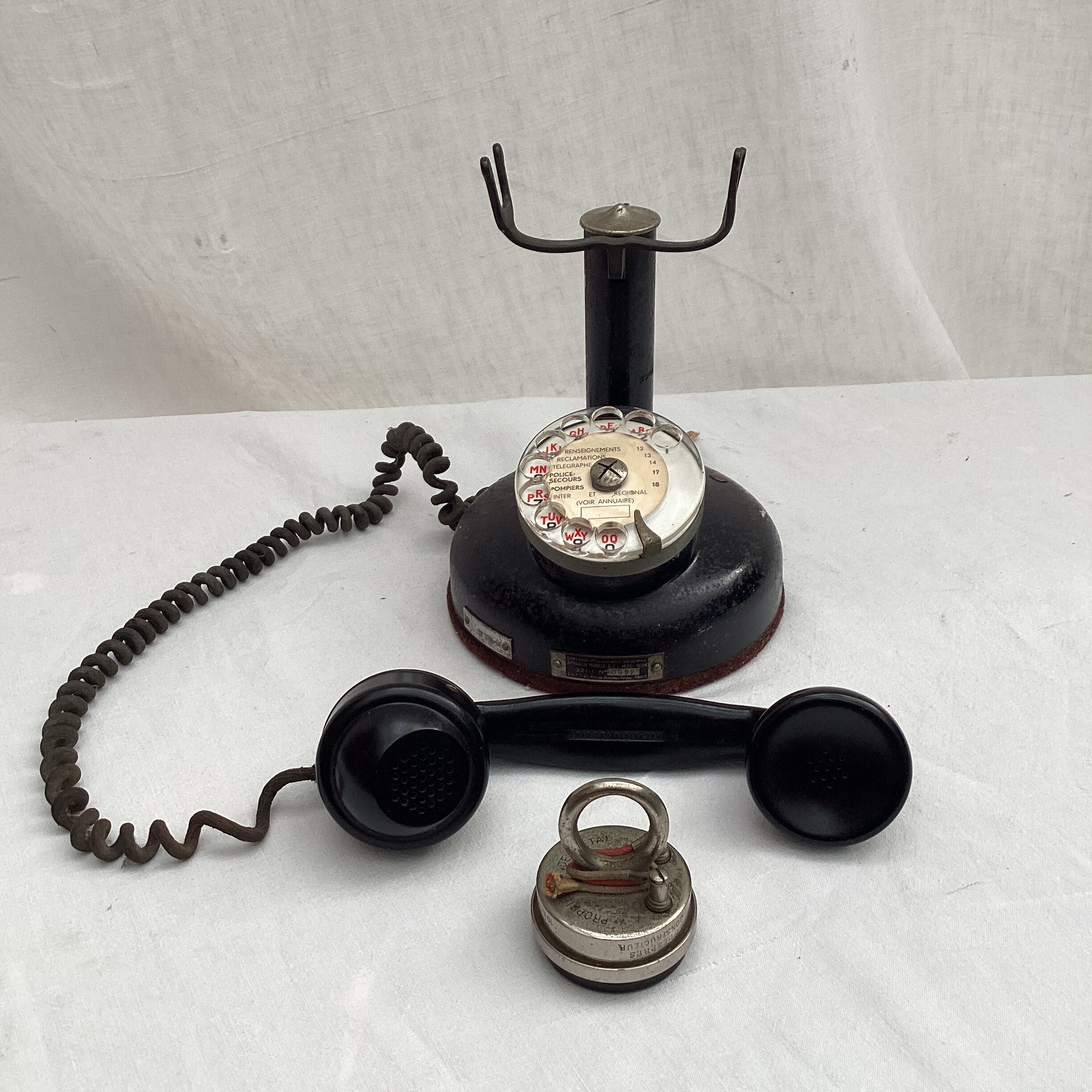 Old phone BCI model 1924 in metal and bakelite