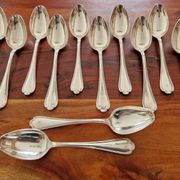 Ercuis - Série de 12 cuillères de table modèle Sully - en métal argenté