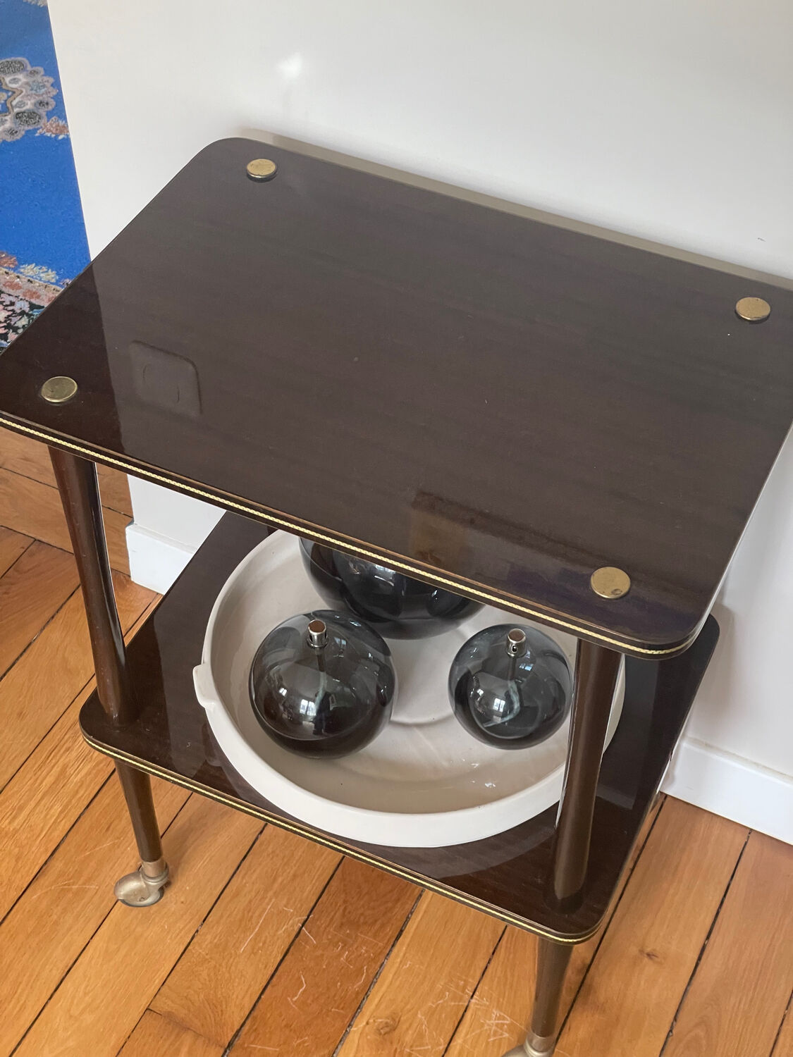 Vintage wheeled service