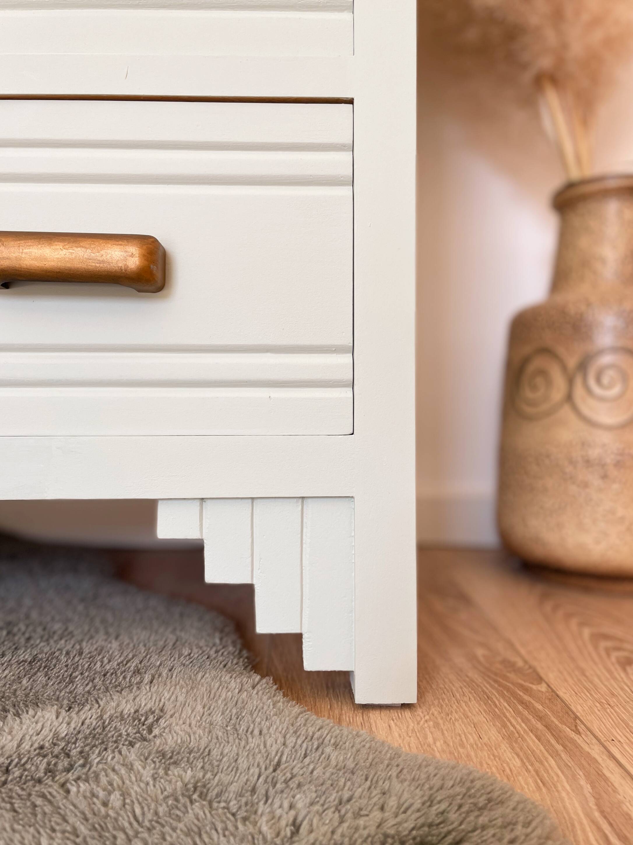 Art Deco chest of drawers