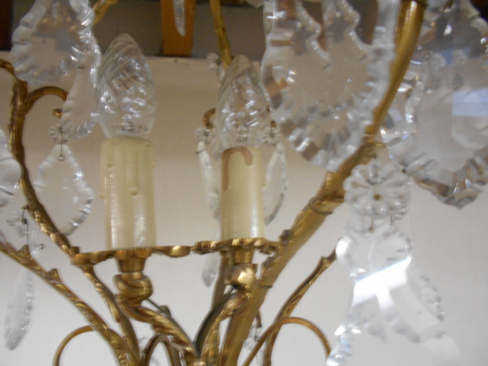 Bronze and tassels chandelier