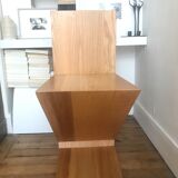 Chaise Zig Zag, par Gerrit Rietveld