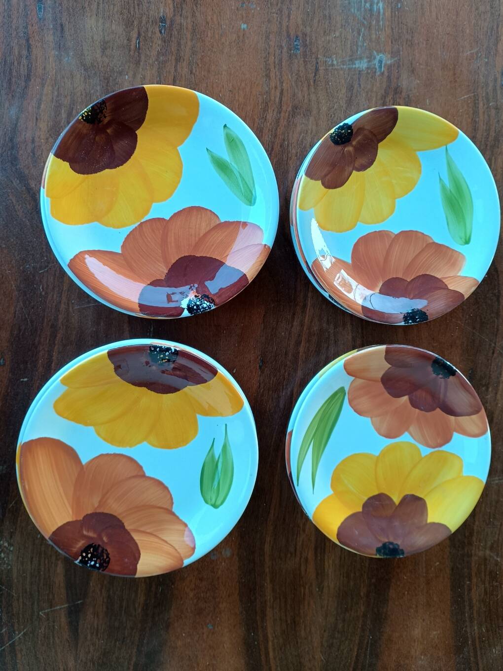 12 dessert plates 1970s Castellania Italy