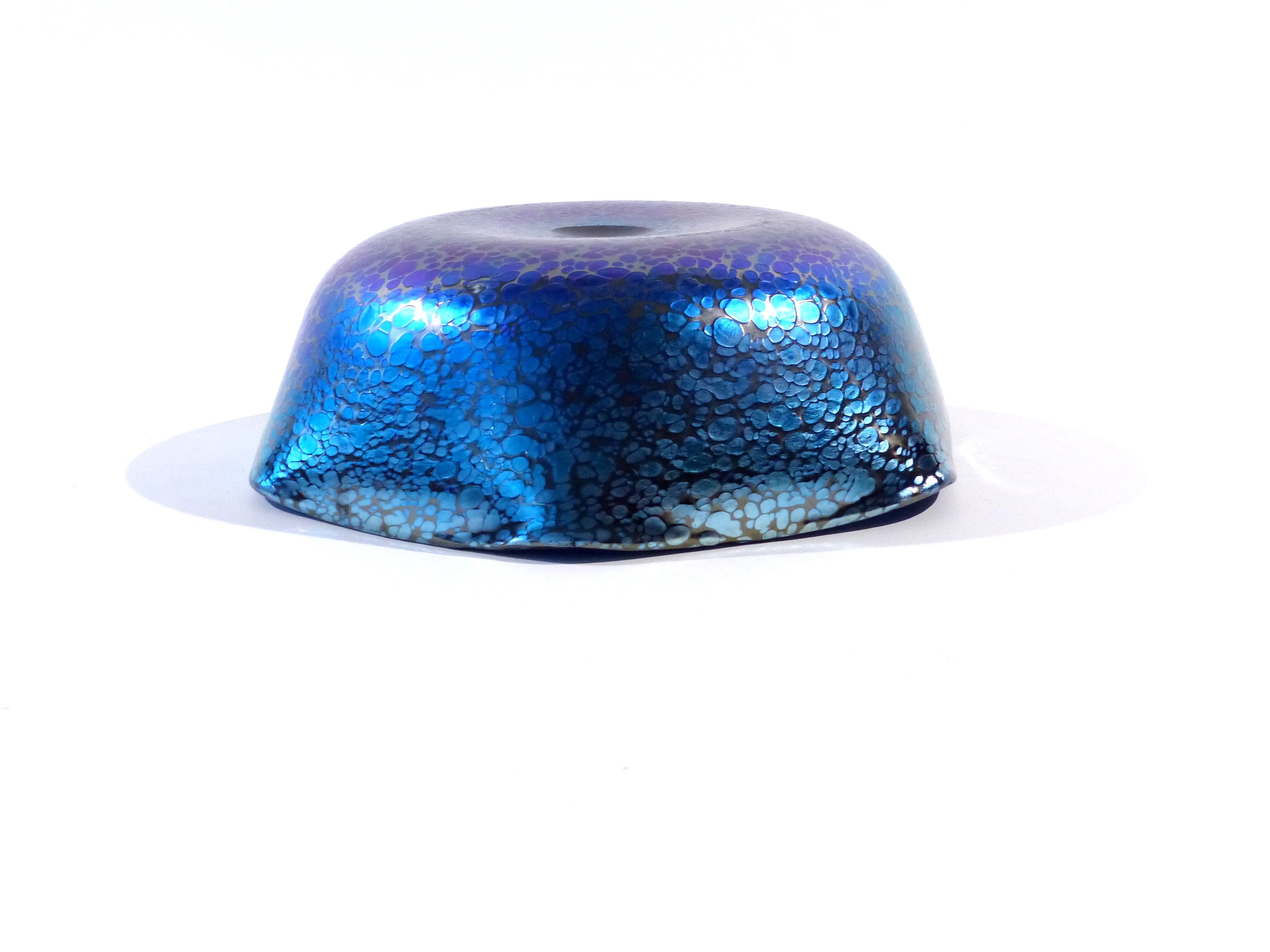 Iridescent dish of malta