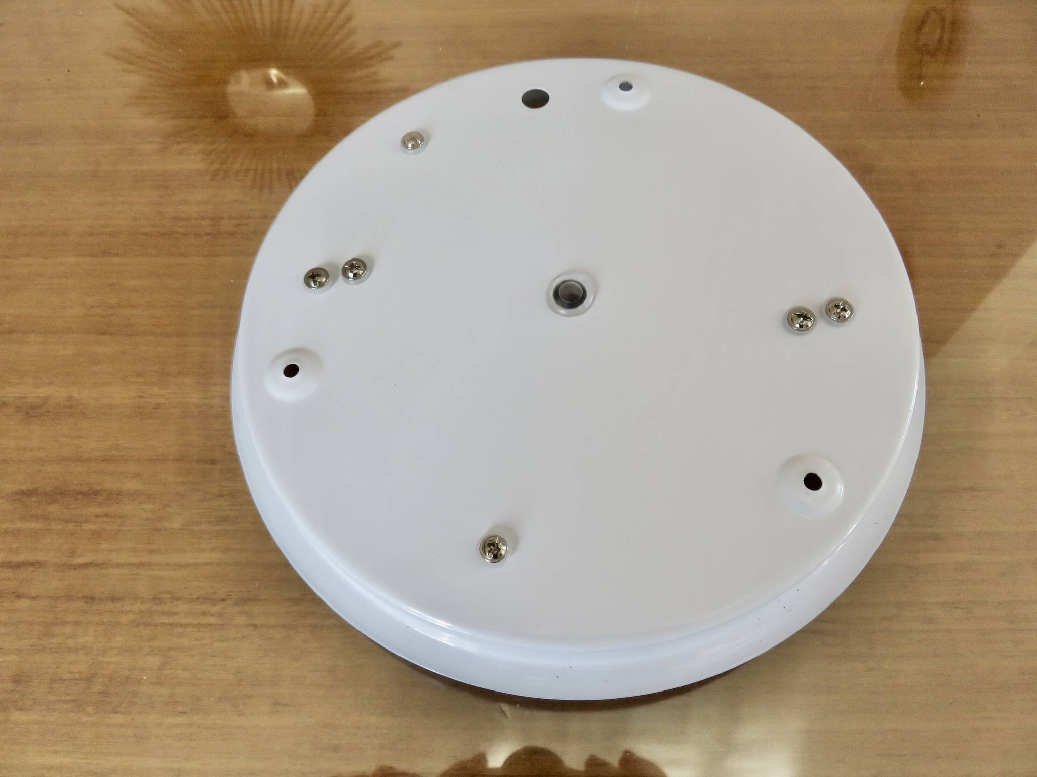 Plafonnier "galette" en opaline blanche