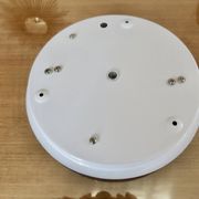 Plafonnier "galette" en opaline blanche