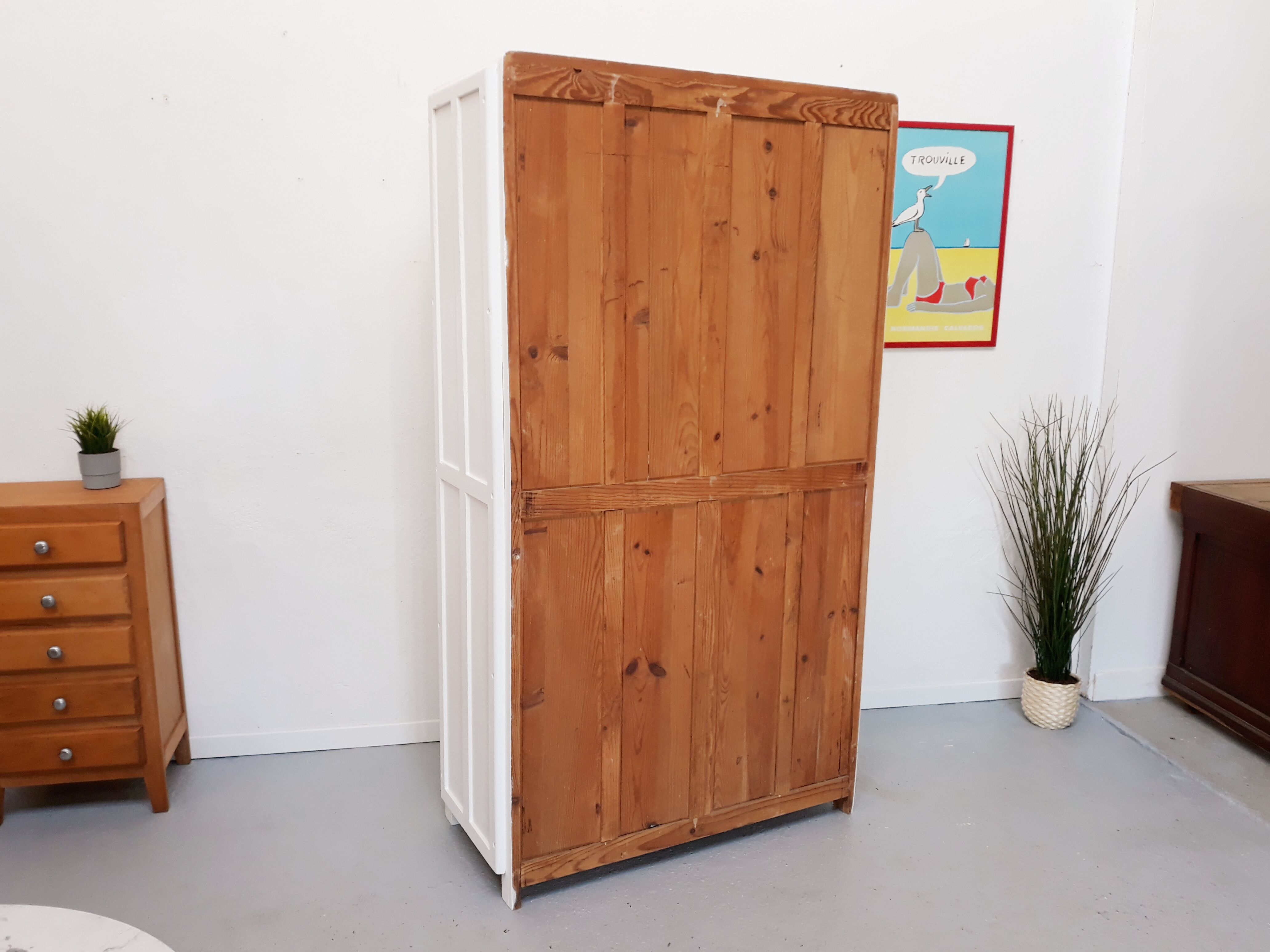 Armoire parisienne vintage 1950