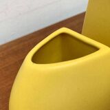 Set of 2 minimalist postmodern Italian vases by Bel Mondo, 1980s.