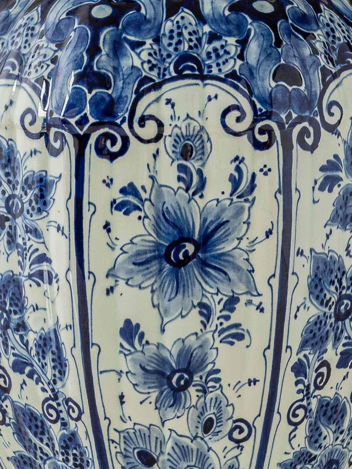 Hand-Painted Ceramic Table Lamp in Delft Blue and White with Ikat Shade