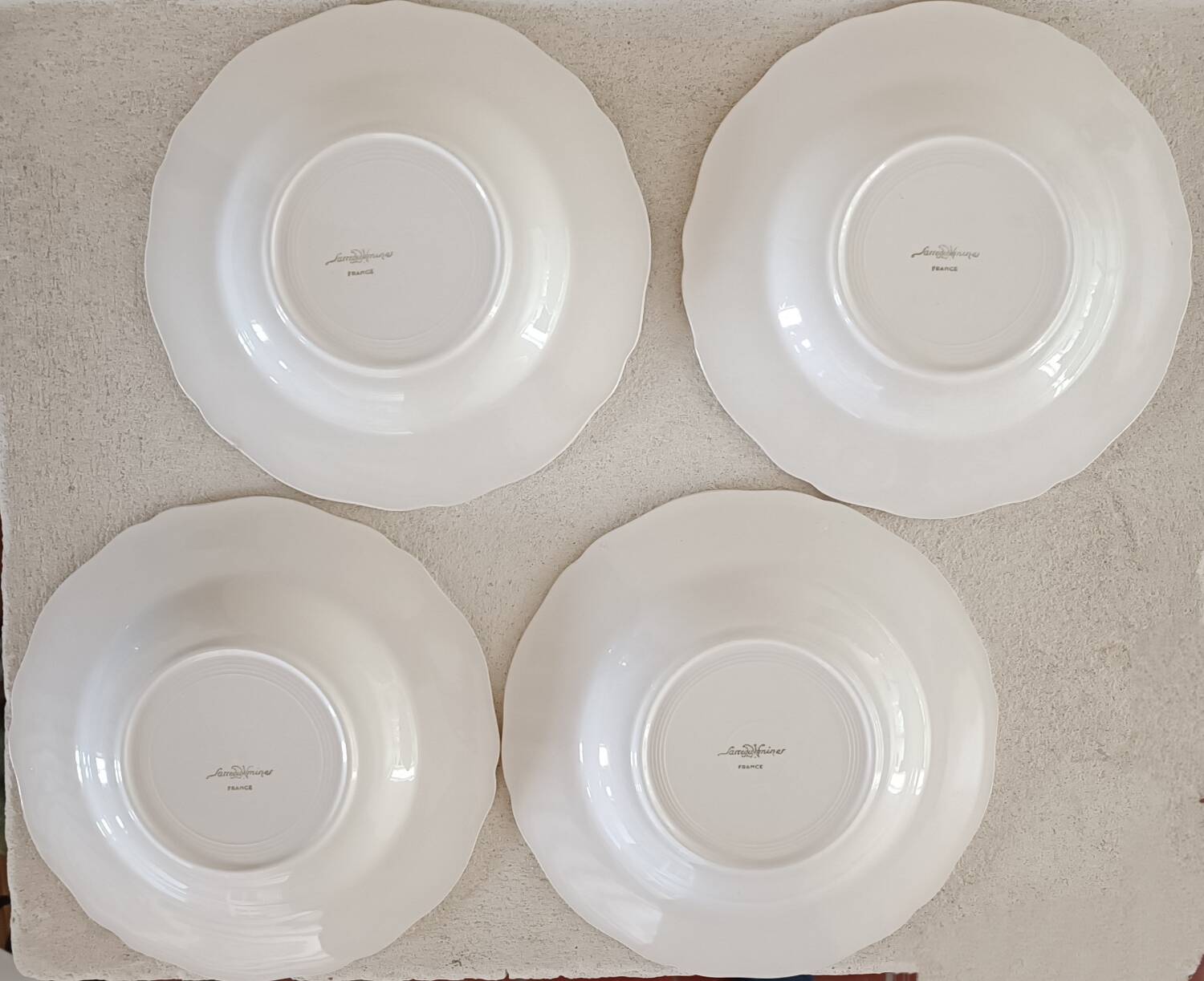 4 Sarreguemines ivory soup plates